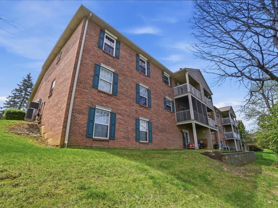 3675 W Galbraith Road, Unit 16, Colerain Township, OH 45247 Photo 39