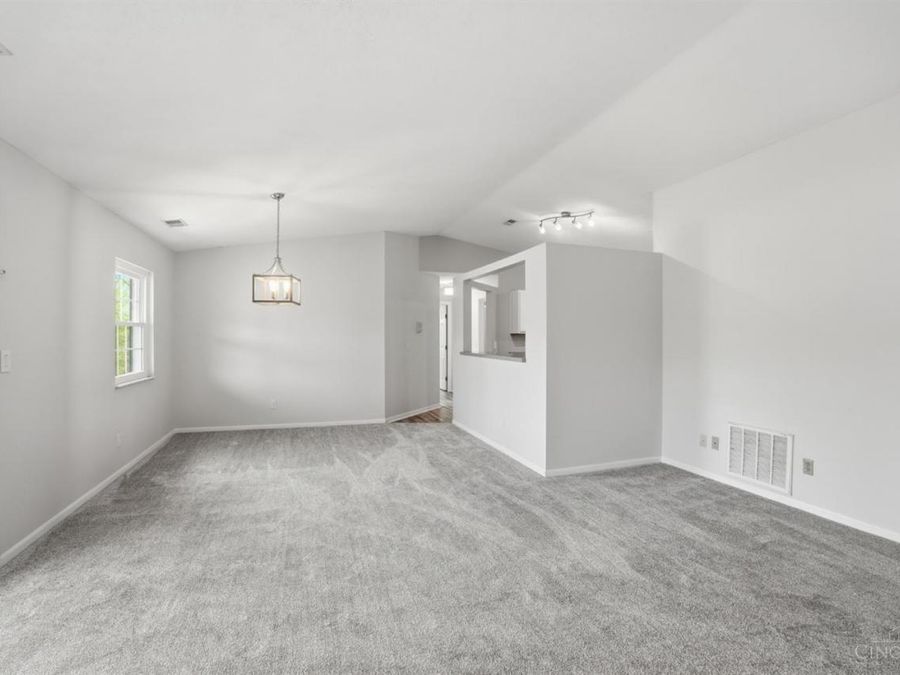 3675 W Galbraith Road, Unit 16, Colerain Township, OH 45247 Photo 9