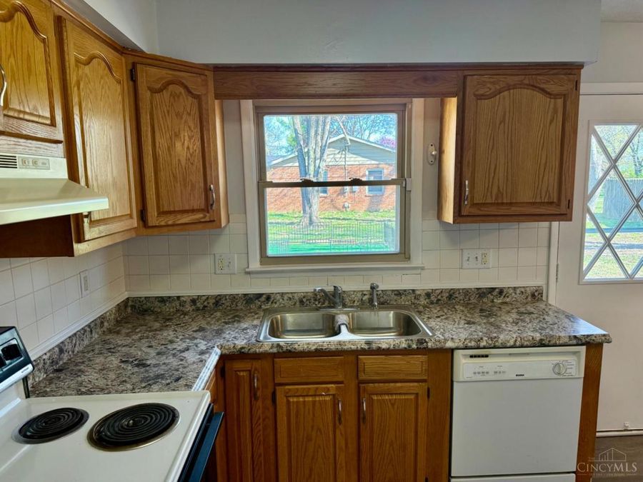 8 Oak Avenue, Trenton, OH 45067 Photo 12