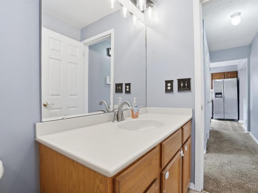 1543 Sanborn Drive, Reading, OH 45215 Photo 23