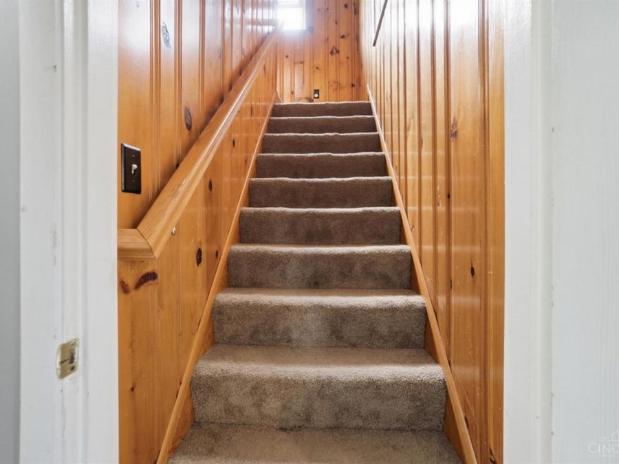 1543 Sanborn Drive, Reading, OH 45215 Photo 26