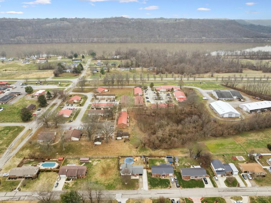 1885 Campbell Drive, Aberdeen, OH 45101 Photo 32