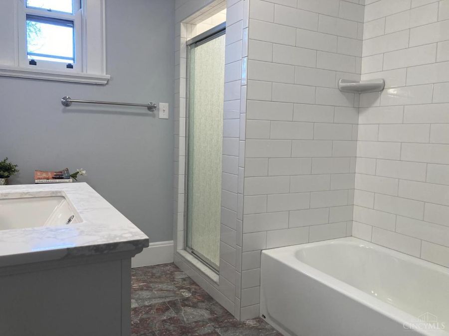 5004 Cleves Warsaw Pike, Cincinnati, OH 45238 Photo 18