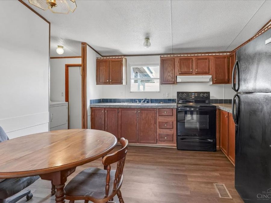 674 Bernard Road, New Vienna, OH 45159 Photo 12
