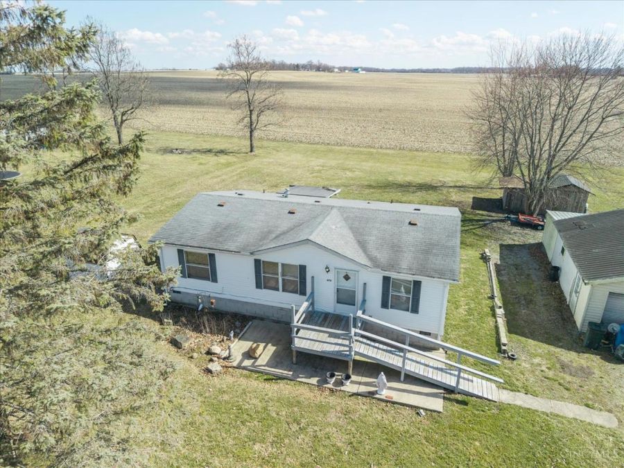 674 Bernard Road, New Vienna, OH 45159 Photo 4