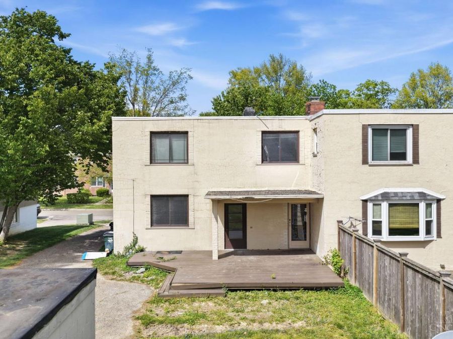 17 Andover Road, Greenhills, OH 45218 Photo 29