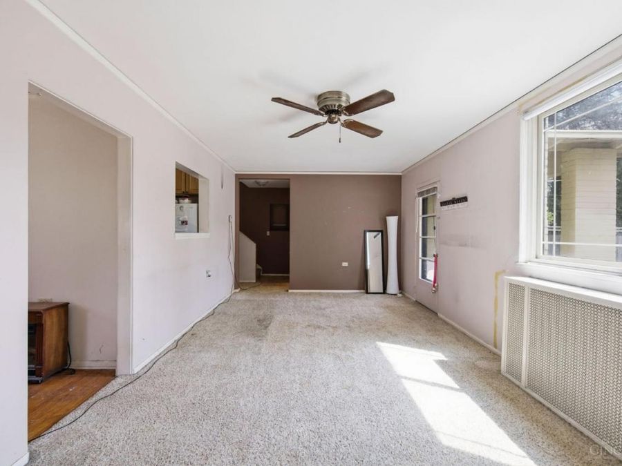 17 Andover Road, Greenhills, OH 45218 Photo 6