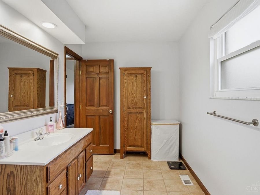 7179 Lamplite Court, Anderson Township, OH 45244 Photo 48
