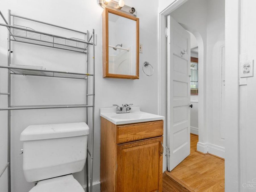 3458 Cheviot Avenue, Cincinnati, OH 45211 Photo 38