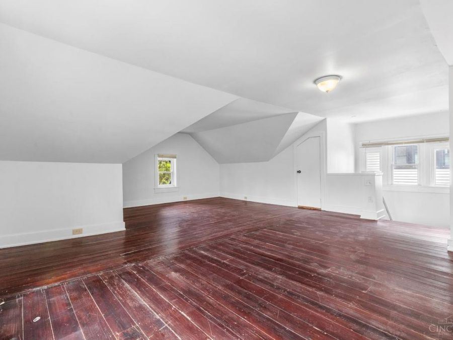 3458 Cheviot Avenue, Cincinnati, OH 45211 Photo 41