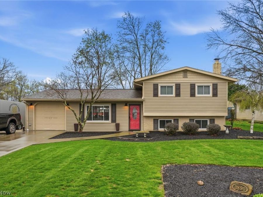 3890 Morley Drive , Kent, OH 44240 Photo 1