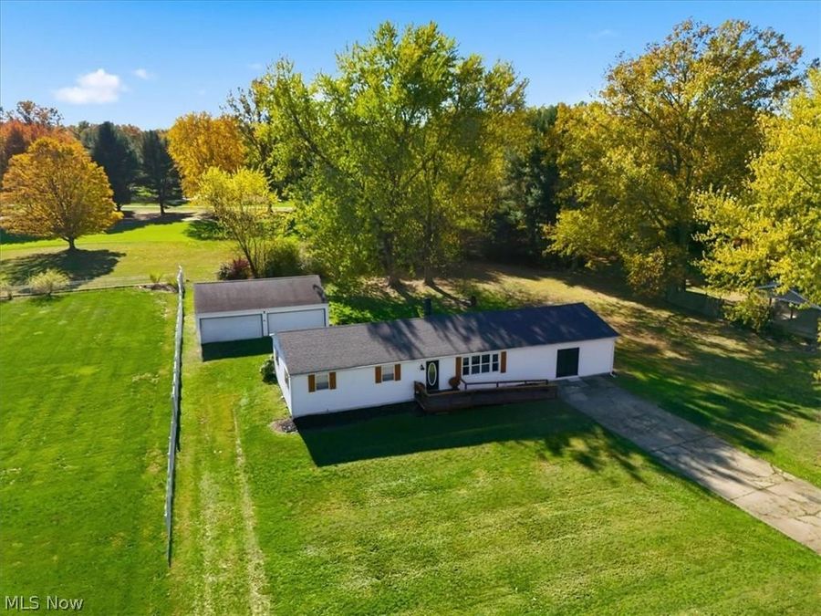 4866 Lovers Lane , Ravenna, OH 44266 Photo 1