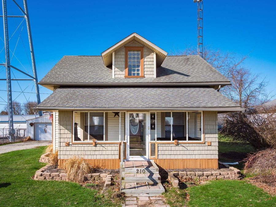 210 S Elm Street, Mount Victory, OH 43340 Photo 1