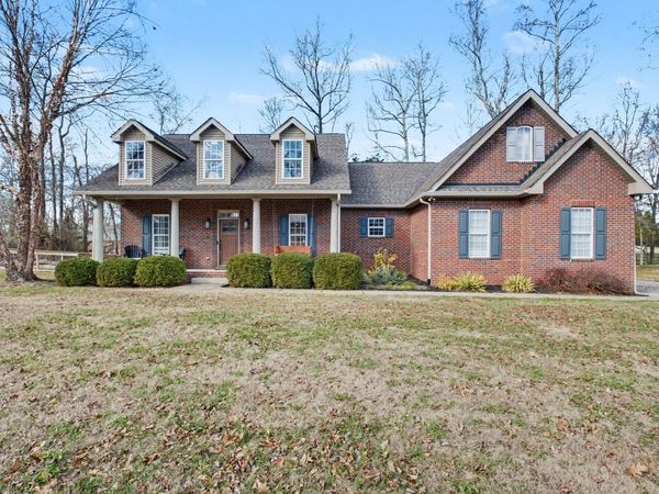 701 Deer Ridge Ln , Lebanon, TN 37087