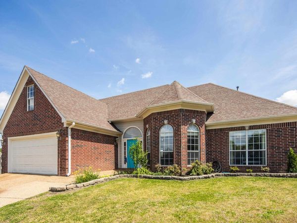75 CYPRESS GROVE CV , Oakland, TN 38060