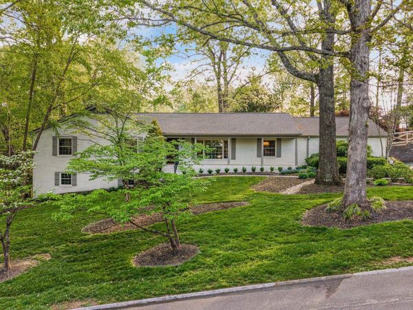 600 Kempton Rd, Knoxville, TN 37909