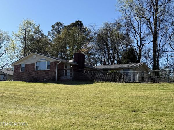 1128 Old Harriman Hwy , Oliver Springs, TN 37840