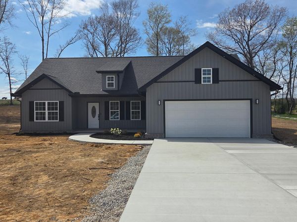 539 Oak Tree Drive , Mc Minnville, TN 37110