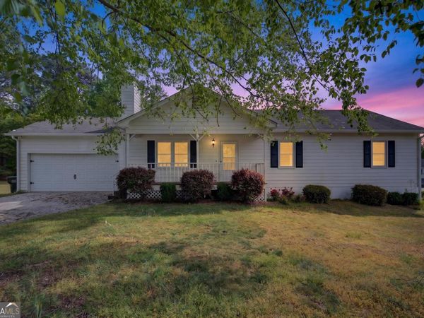 2810 Crystal Brooke Lane, Snellville, GA 30078