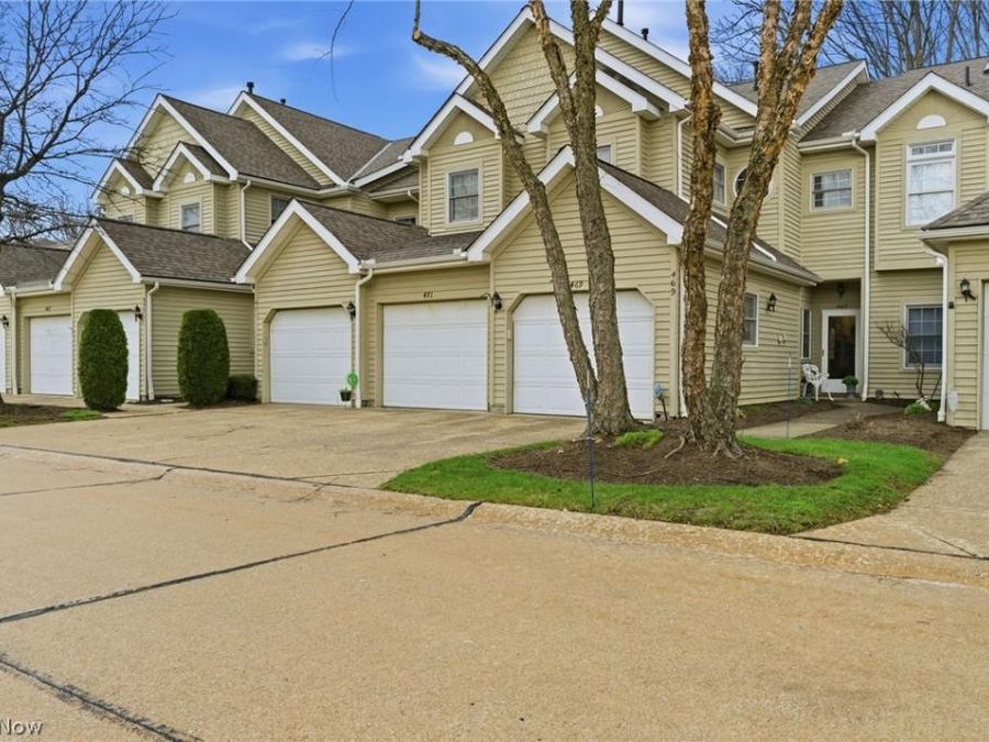 469 Eagle Trace , Mayfield Heights, OH 44124 Photo 1