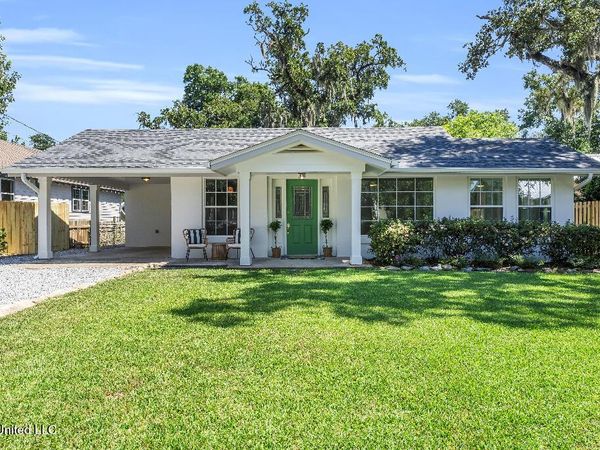 503 N 2nd Street, Bay Saint Louis, MS 39520
