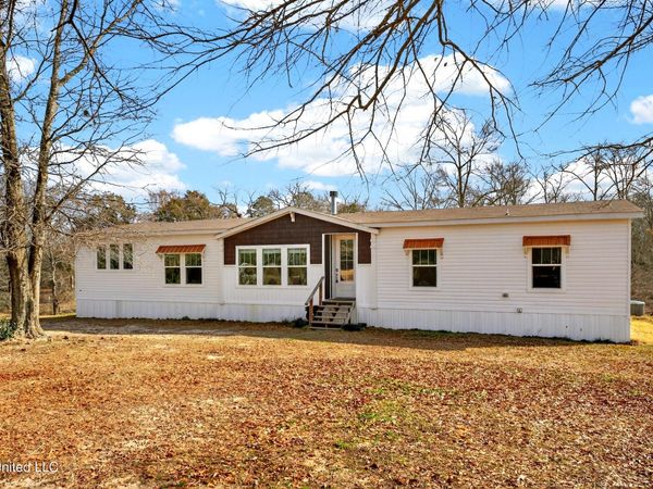 14 Elmer Smith Road, Lumberton, MS 39455