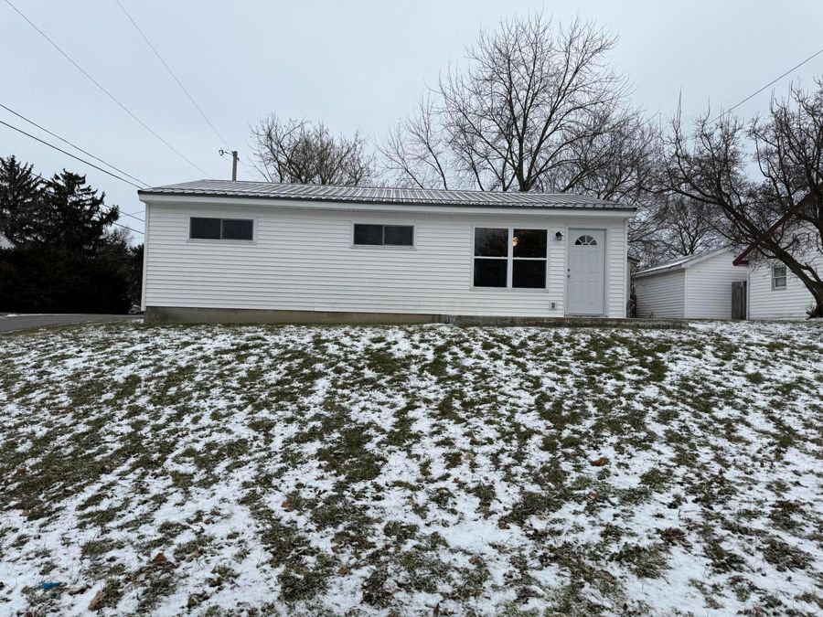 108 N High Street , Leesburg, OH 45135 Photo 1