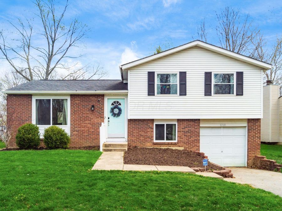 8768 Scarsdale Boulevard , Powell, OH 43065 Photo 1