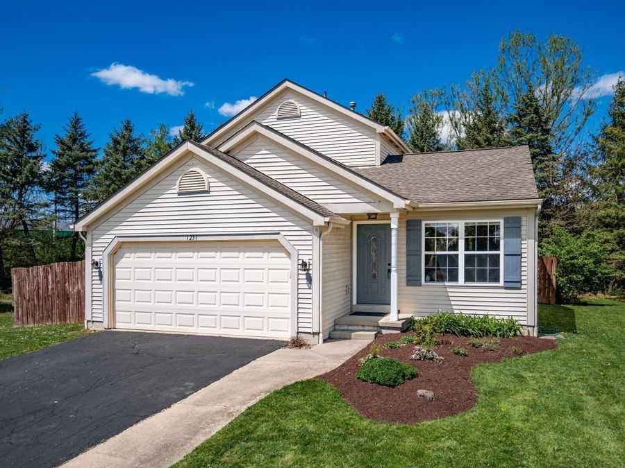 1231 Brookstone Drive , Marysville, OH 43040 Photo 1