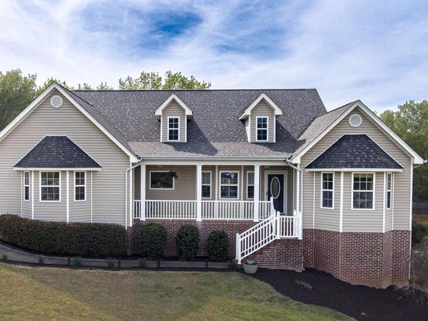 124 Falcons View Drive, Ringgold, GA 30736