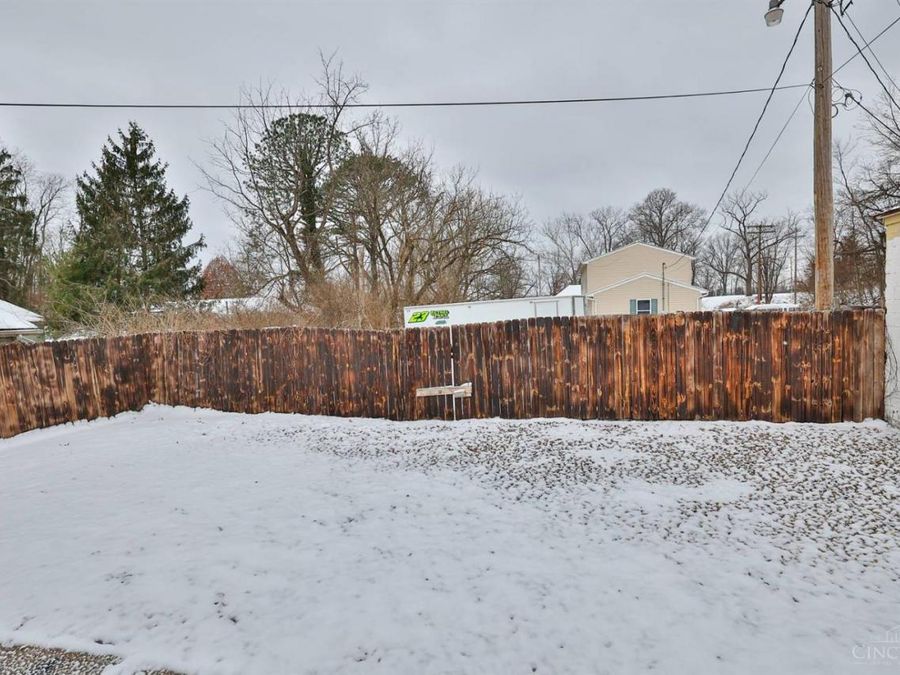205 S Main Street, Bethel, OH 45106 Photo 8
