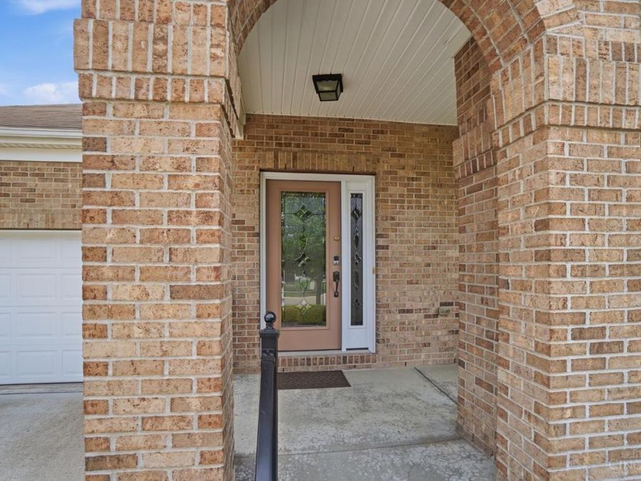 305 Haybrooke Drive, Maineville, OH 45039 Photo 7