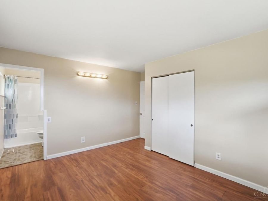 8796 Neptune Drive, Springfield Township, OH 45231 Photo 17