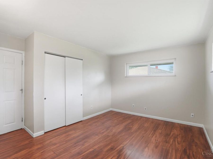 8796 Neptune Drive, Springfield Township, OH 45231 Photo 18