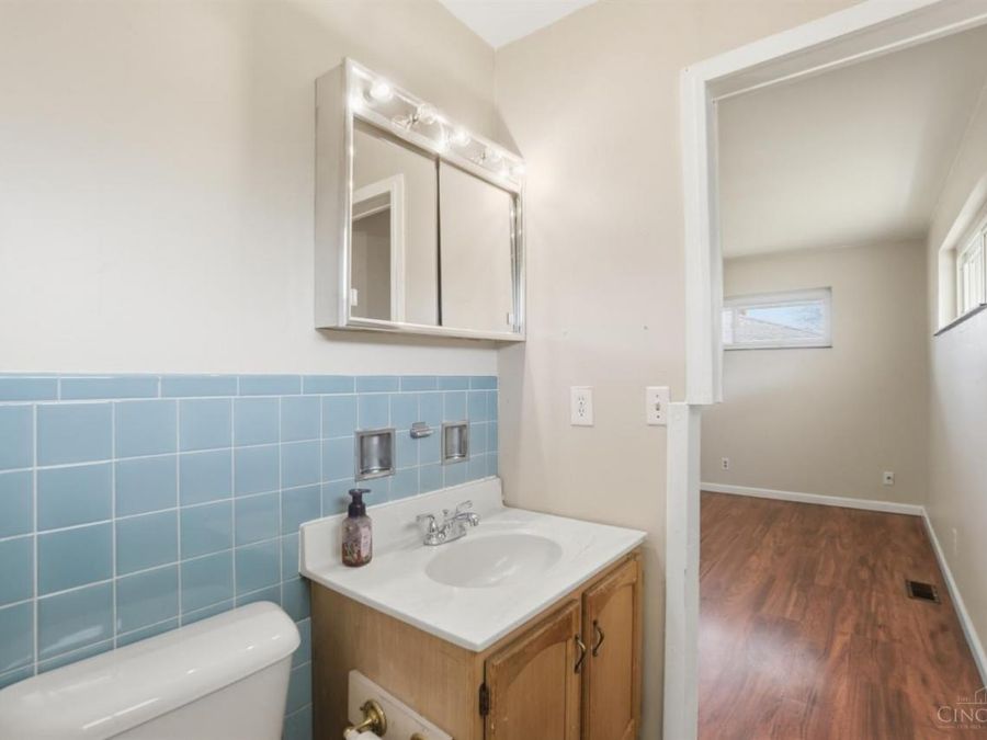 8796 Neptune Drive, Springfield Township, OH 45231 Photo 21