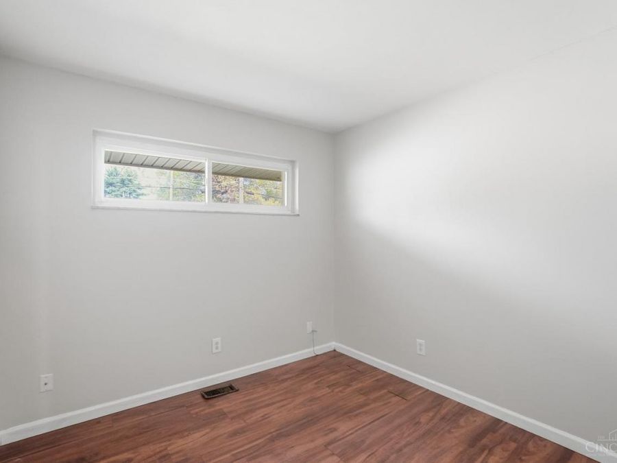 8796 Neptune Drive, Springfield Township, OH 45231 Photo 26