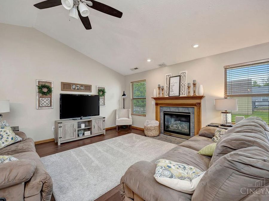 2080 MacIntosh Lane, Monroe, OH 45044 Photo 2