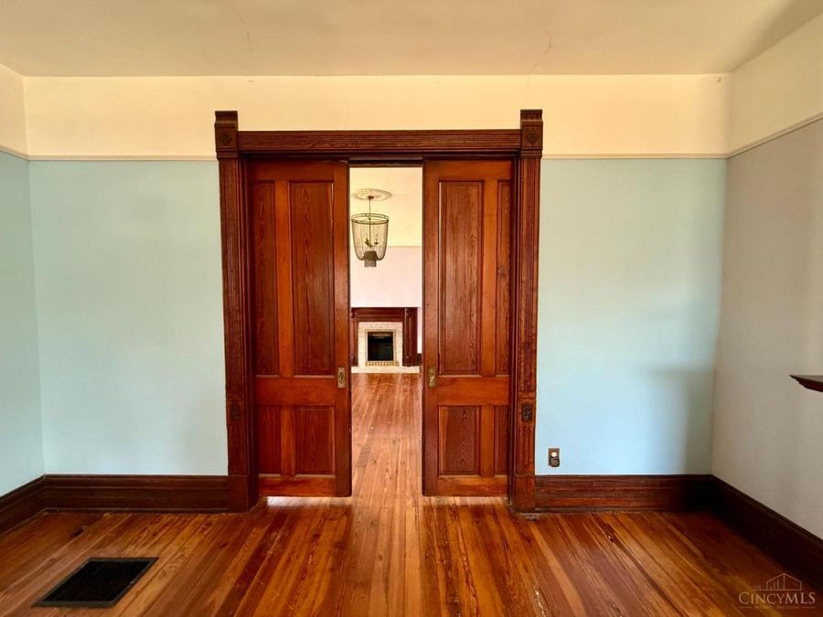 116 W Seventieth Street, Cincinnati, OH 45216 Photo 3