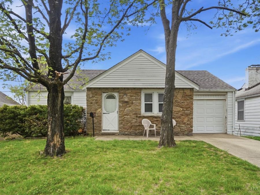 3294 Alpine Place, Cincinnati, OH 45211 Photo 1