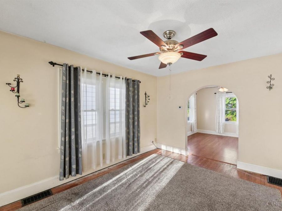 3939 Davis Avenue, Cheviot, OH 45211 Photo 4
