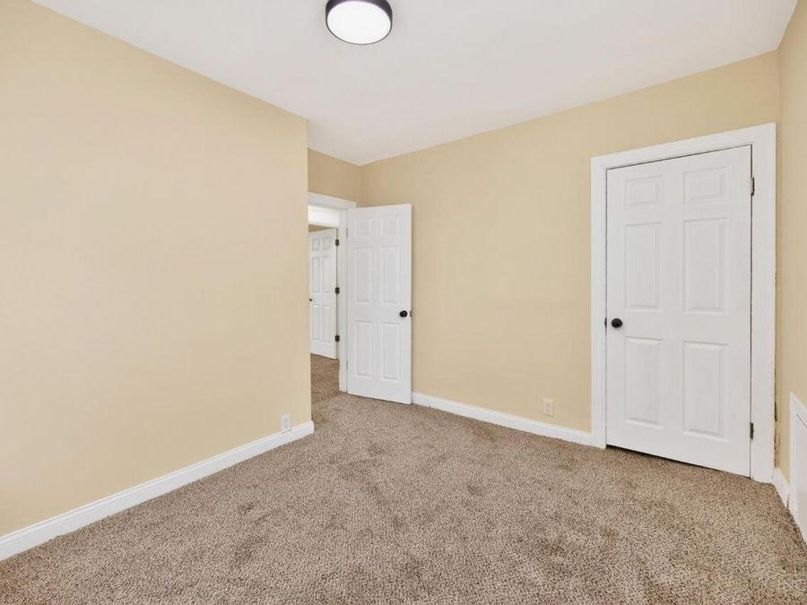 1989 Kinney Avenue, Cincinnati, OH 45207 Photo 24