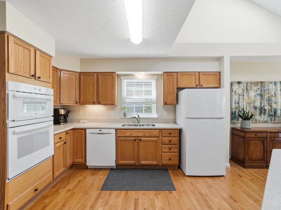 504 Dakota Run, Hamilton Township, OH 45039 Photo 12