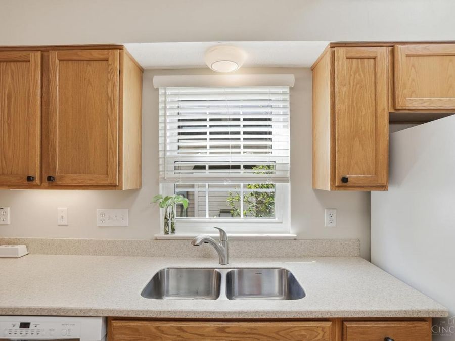 504 Dakota Run, Hamilton Township, OH 45039 Photo 14