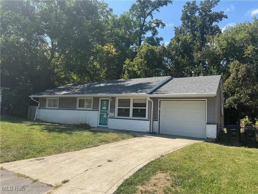 5723 Nahant Avenue , Cincinnati, OH 45224 Photo 1