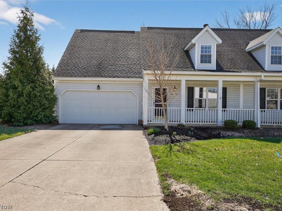 90 High Point Drive , Unit 27, Medina, OH 44256 Photo 1