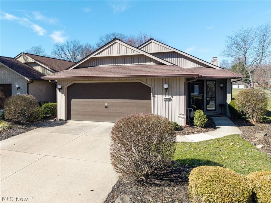 10806 Meadow Trail , Strongsville, OH 44149 Photo 1