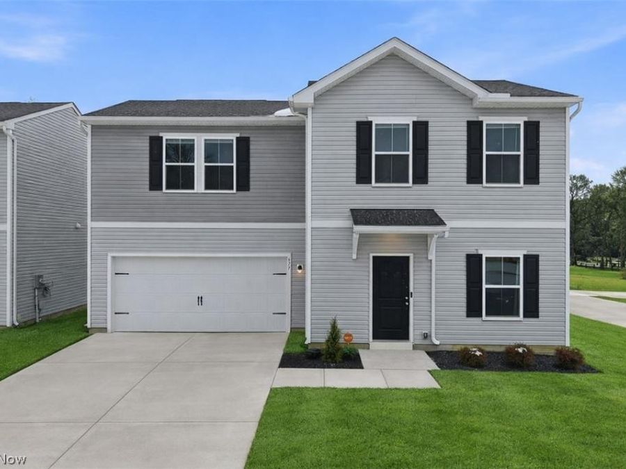 677 Crossings Lane , Akron, OH 44320 Photo 1