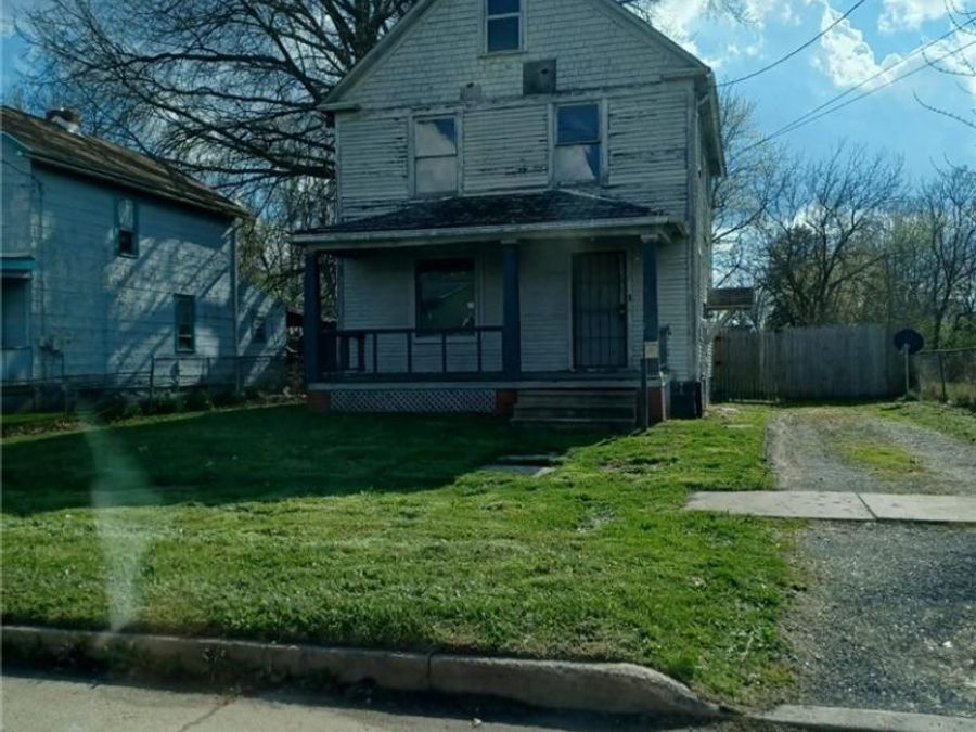 1459 West Avenue NW, Warren, OH 44483 Photo 1