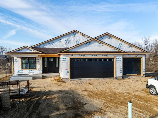 18116 271st Street, Long Grove, IA 52756