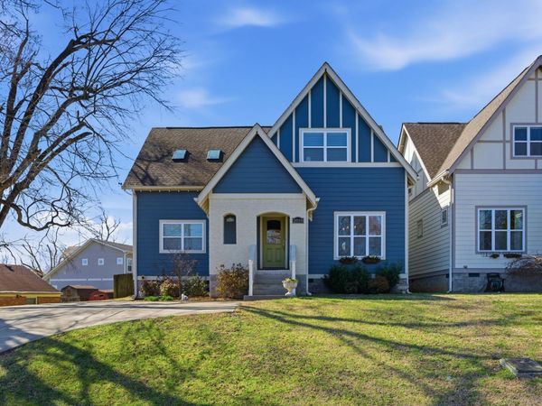 2018 McKennell Dr , Nashville, TN 37206